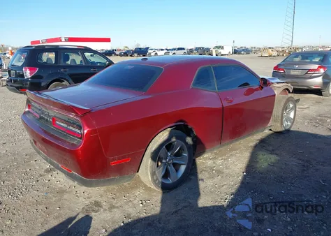 2019 Dodge Challenger Sxt z USA, uszkodzony, nr VIN 2C3CDZAG0KH723500